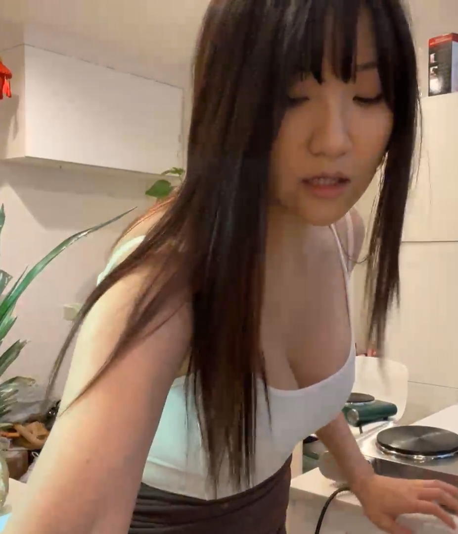 AriaSaki / simplyjustaria Nude OnlyFans Leaks 1