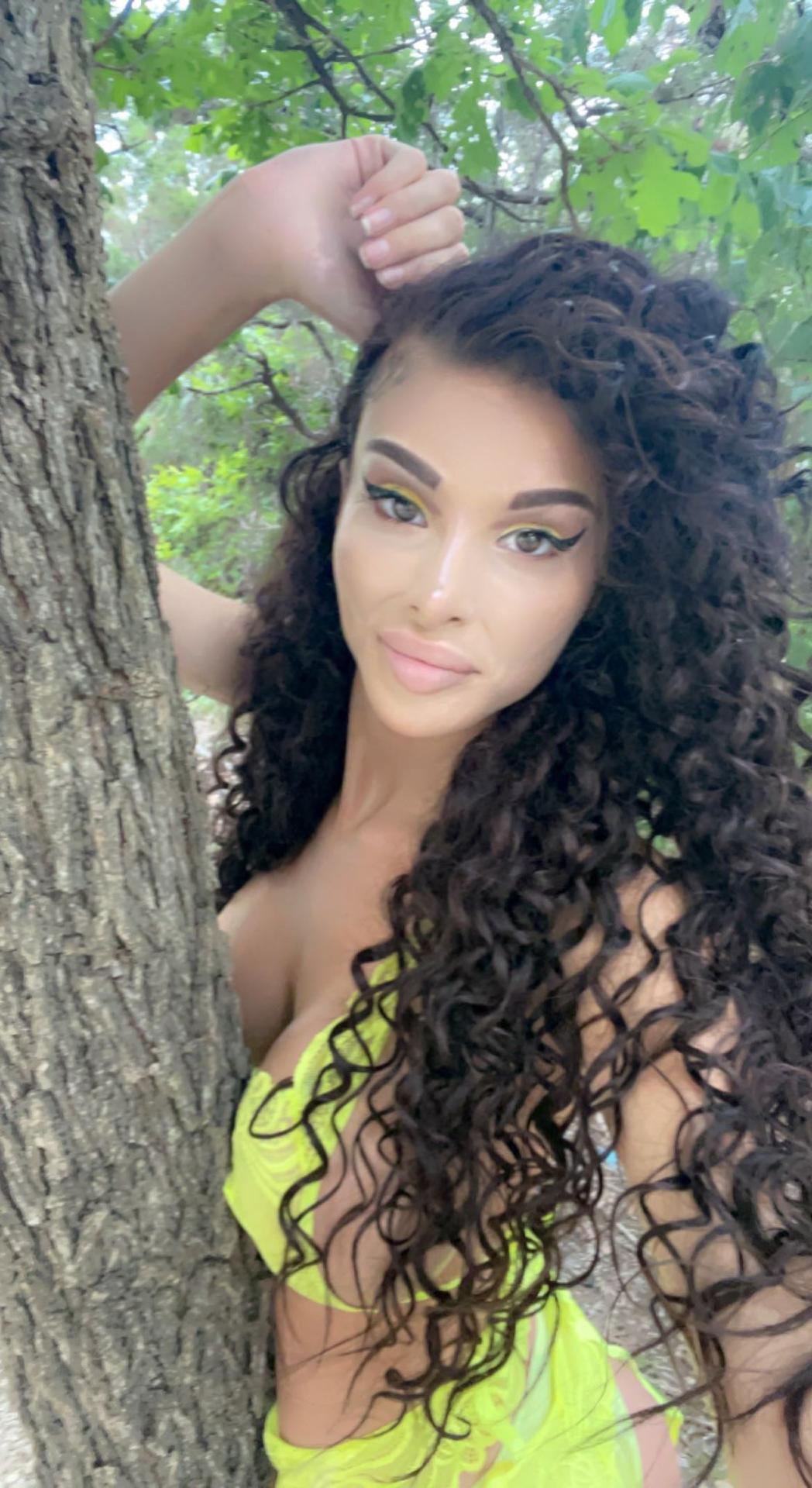 Bigdicktrannynicole / Nicole Mancini Nude OnlyFans Leaks 1
