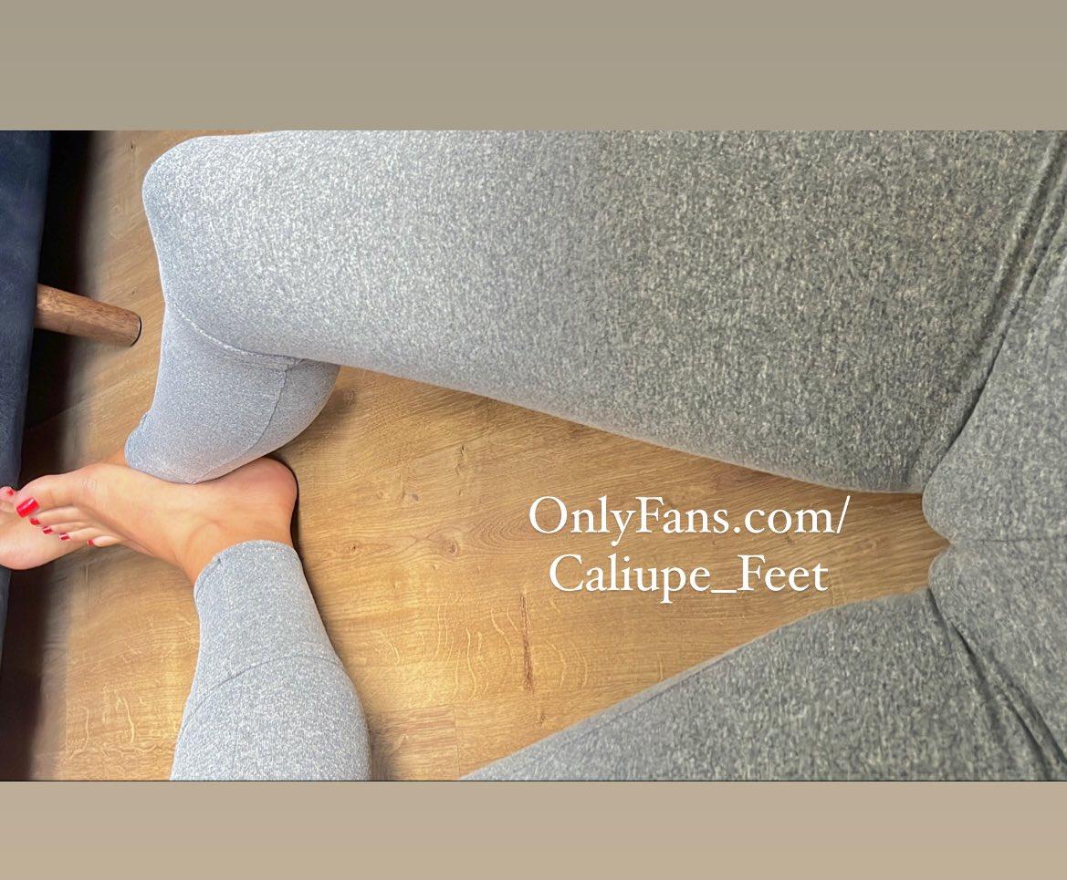 Califeet / Caliupe / Caliupe_feet / Caliupefeet Nude OnlyFans Leaks 1