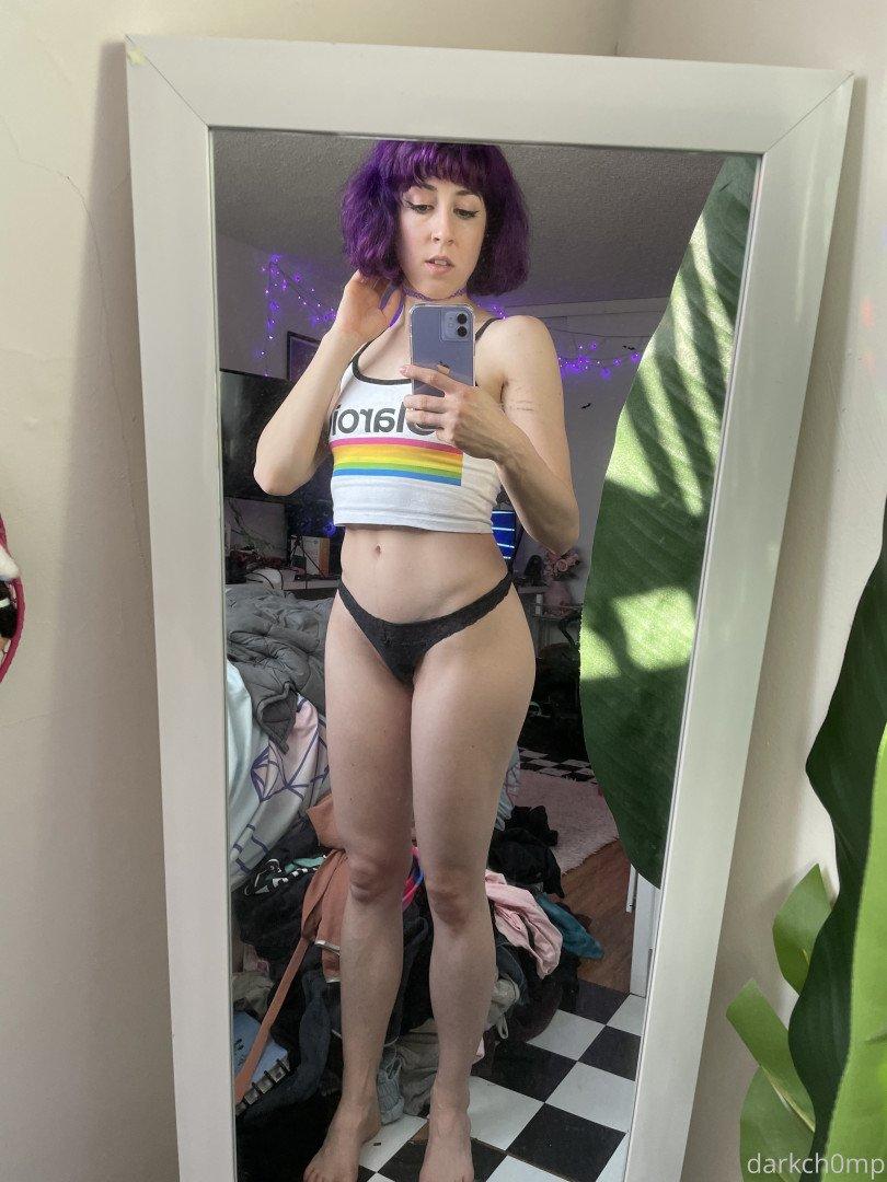 Darkch0mp Nude OnlyFans Leaks 1