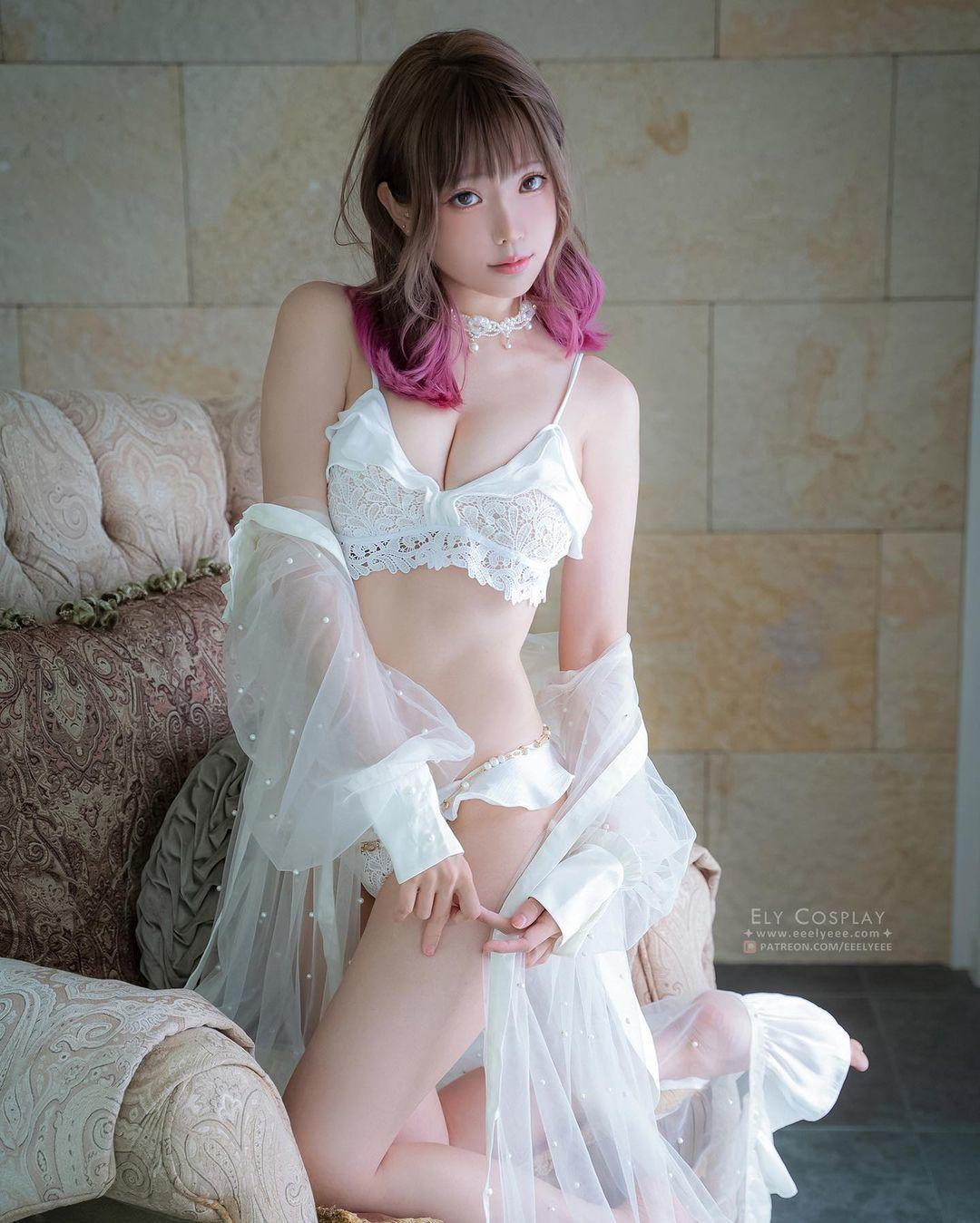 Ely Cosplay / eeelyeee Nude Patreon Leaks 5