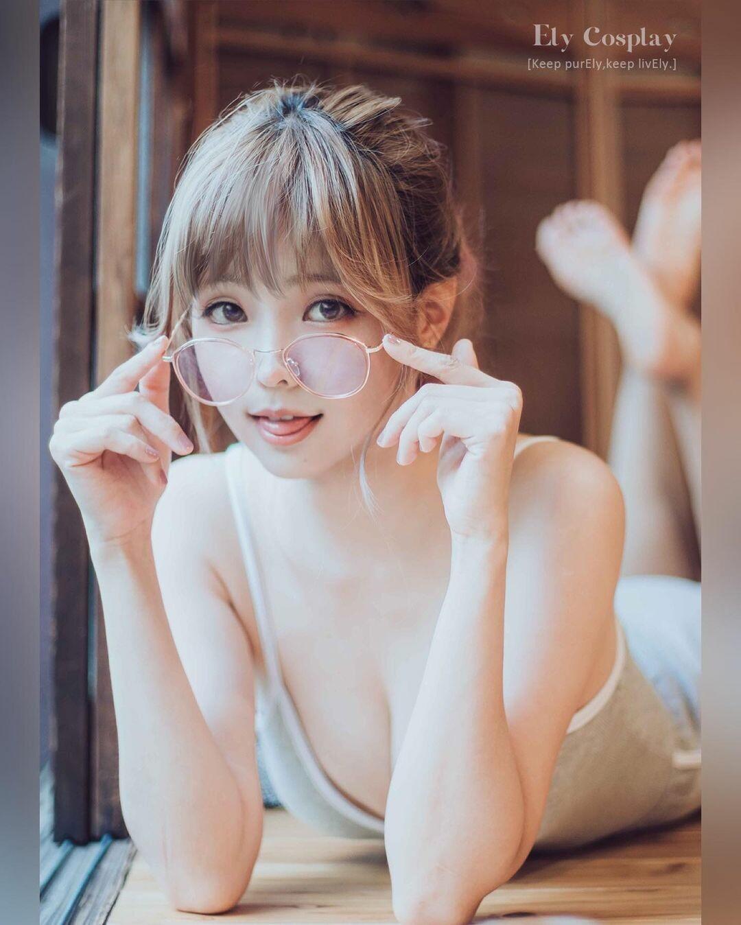 eeelyeee Nude OnlyFans Leaks 15