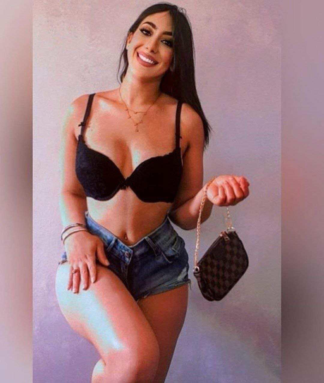 Karithecherry / huyam Nude OnlyFans Leaks 1
