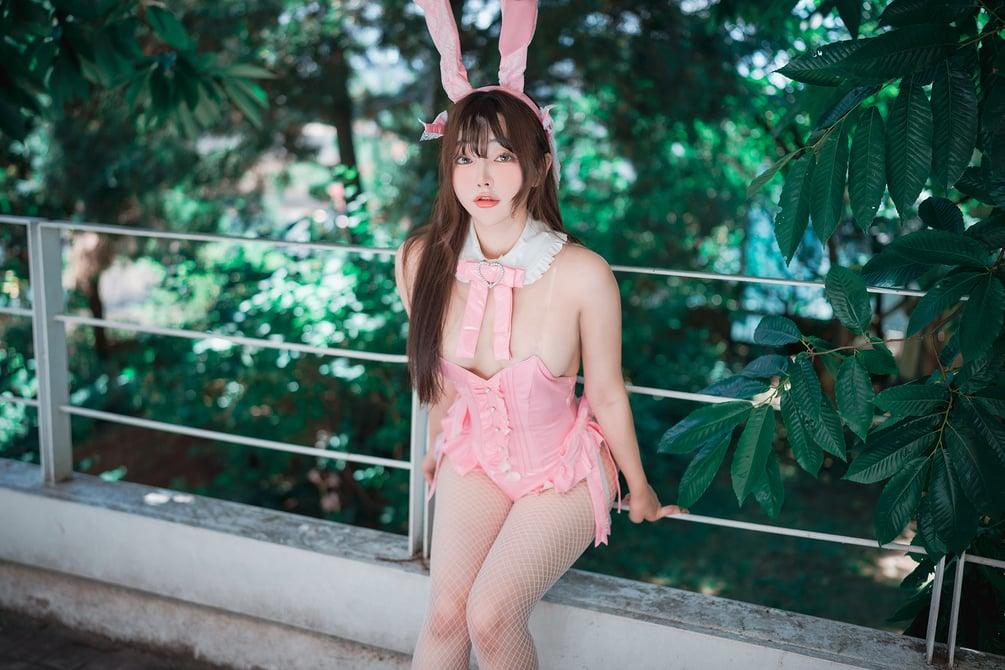 Korean Gravures / takaidesuoficial Nude OnlyFans Leaks 1