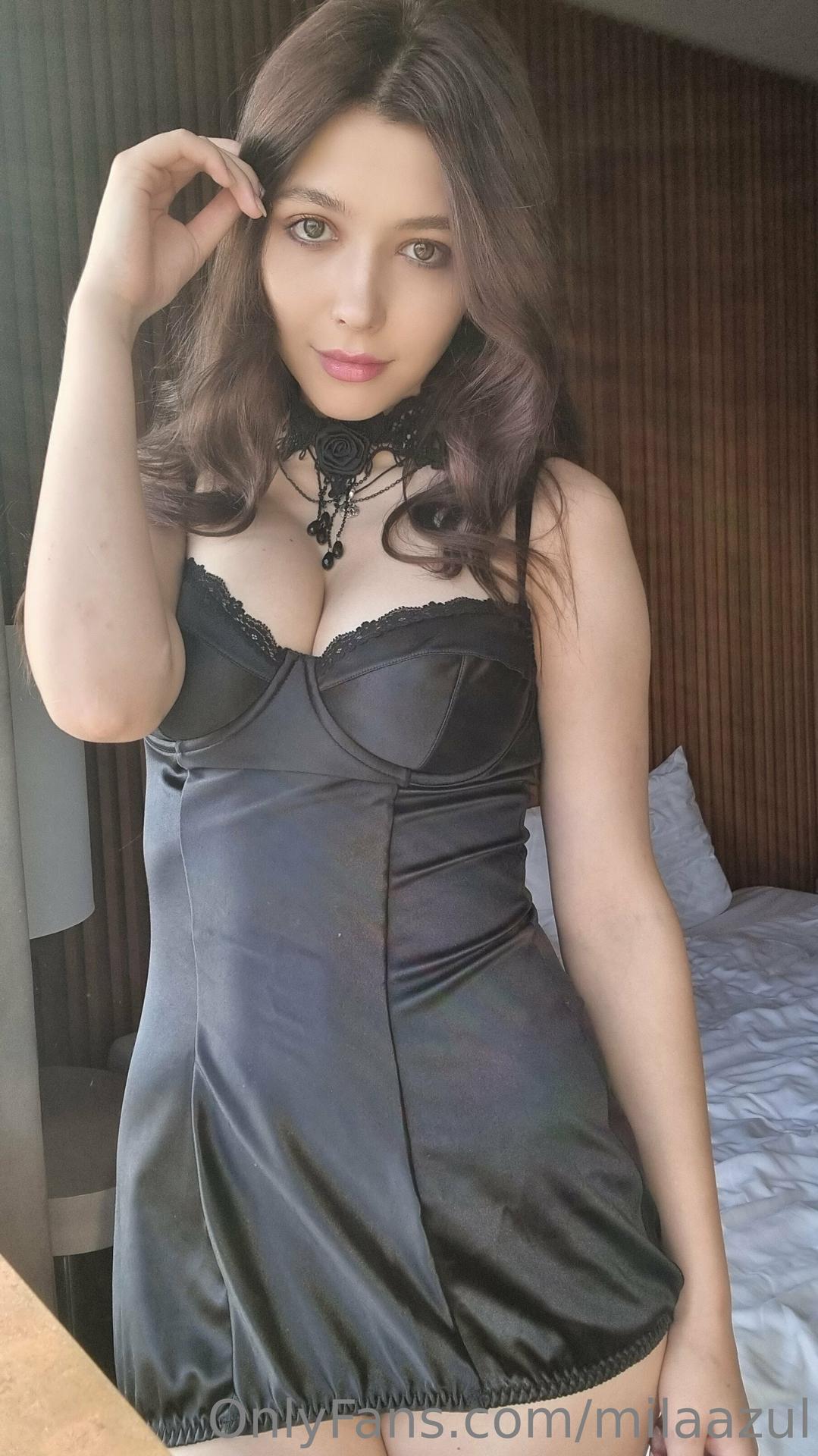 Mila Azul / milaazul Nude OnlyFans Leaks 1