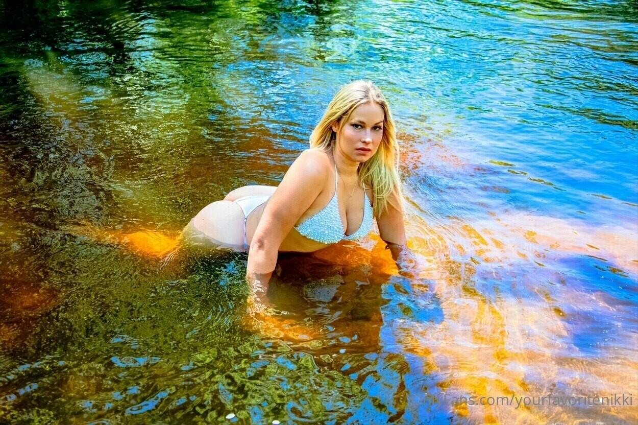 Nikki Baker / yourfavoritenikki Nude OnlyFans Leaks 1