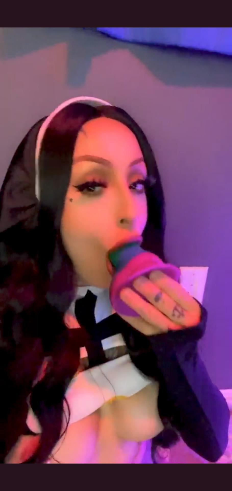 Salem_sinner Nude OnlyFans Leaks 1
