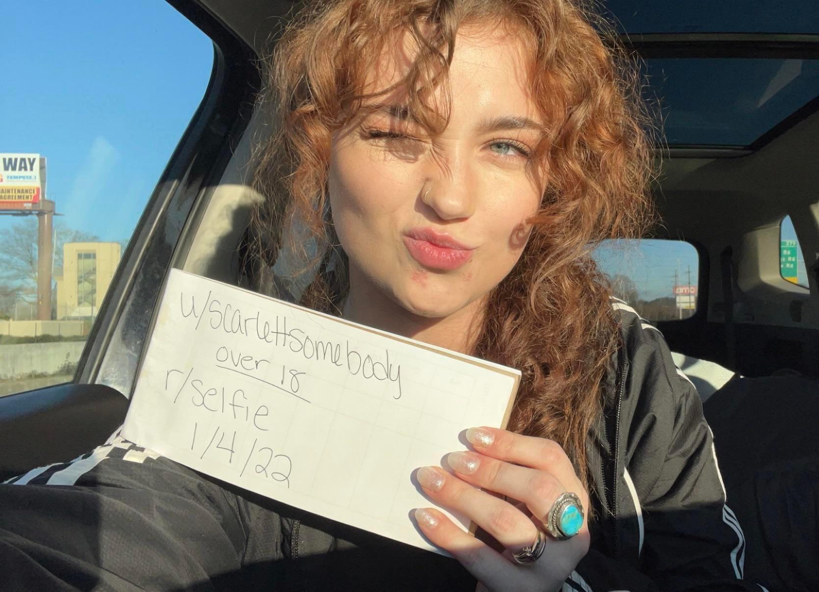 Scarlett Fievre / Scarlett_Somebody / scarlettsnow69 Nude OnlyFans Leaks 1