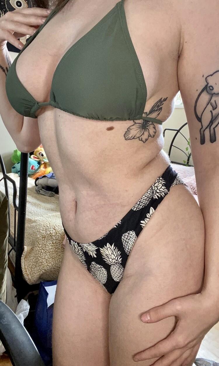 Urfriendaj Nude OnlyFans Leaks 1