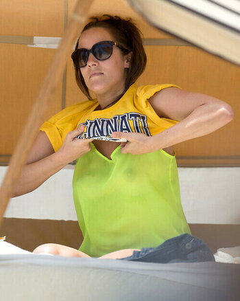 Caroline Flack / carolineflack1 / flackcaroline Nude Leaks Photo 547