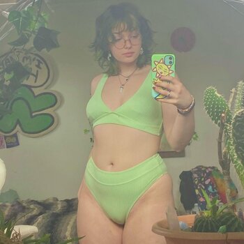 casuallyexploding Nude Leaks Photo 1