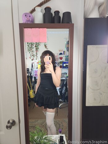 s3raphim Nude Leaks Photo 1