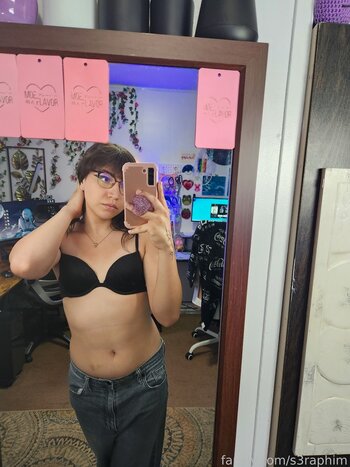 s3raphim Nude Leaks Photo 29