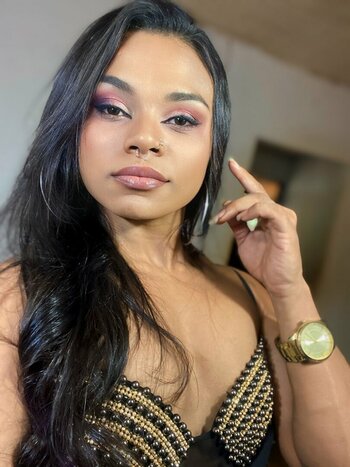 Sara Pikut / sarahpinku / sarapikut Nude Leaks OnlyFans Photo 4