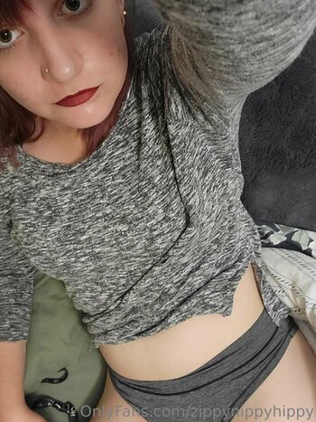 ZippyNippyHippy / https: Nude Leaks OnlyFans Photo 25