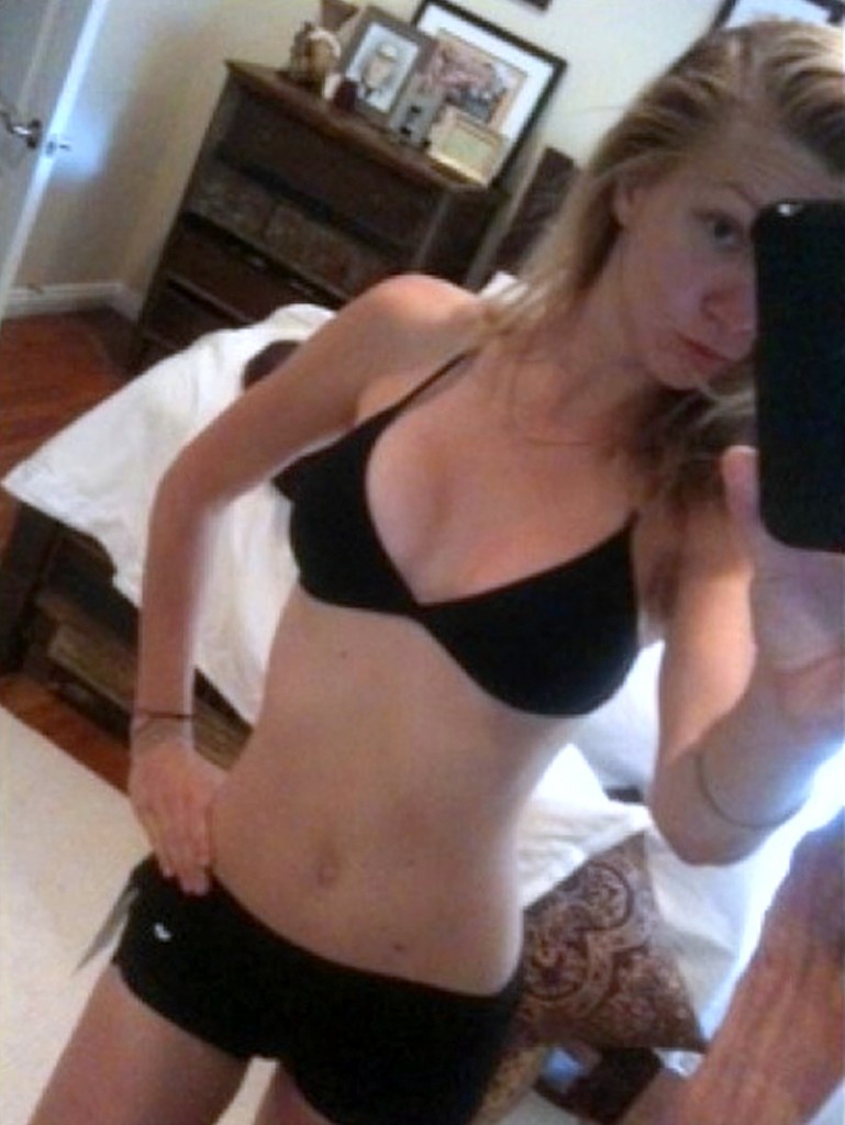 Heather Morris Naked 001