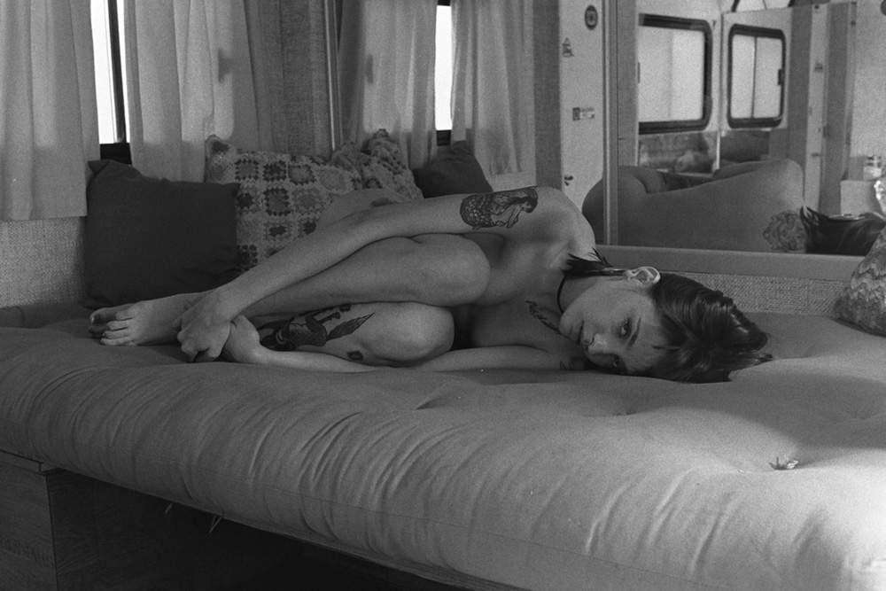 Catharina-Bellini-Topless-2