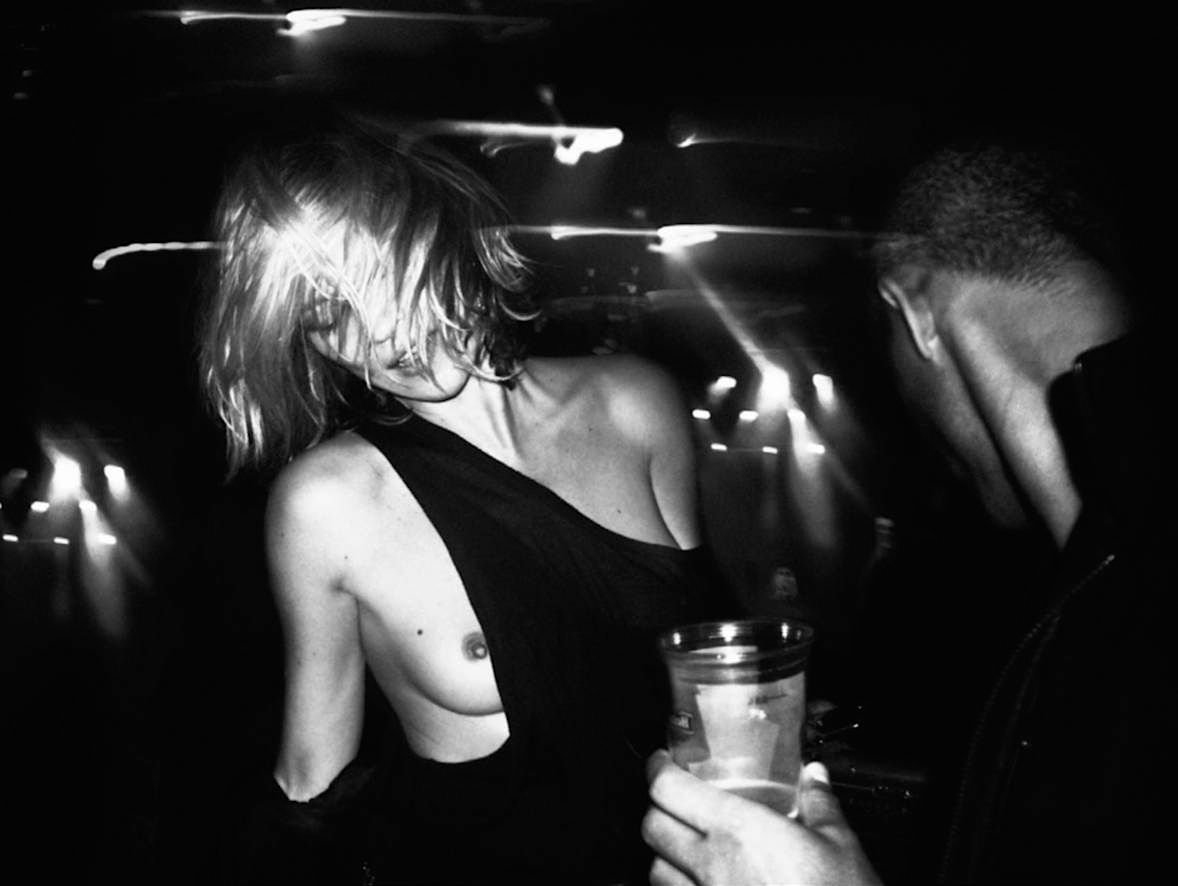 Kate-Moss-Topless-4