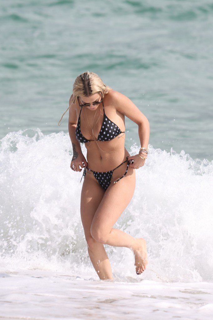 Rita-Ora-Sexy-Photos-9