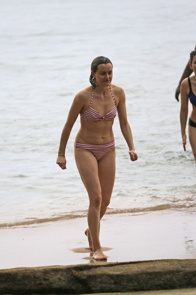 Taylor-Schilling-in-a-Bikini-16