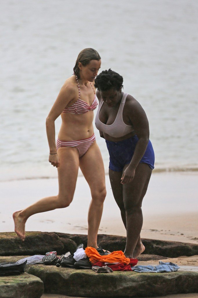 Taylor-Schilling-in-a-Bikini-6