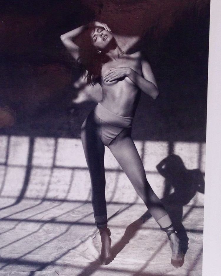 Irina-Shayk-Topless-3