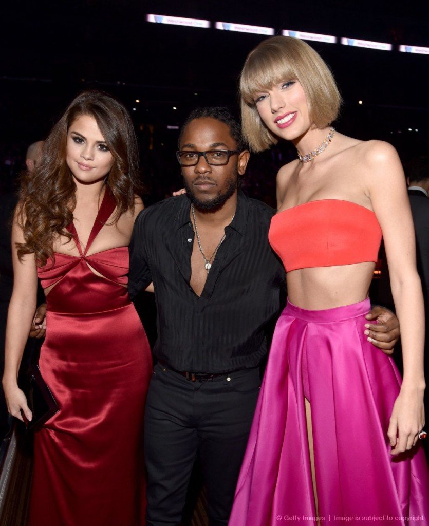 Selena-Gomez-Taylor-Swift-Sexy-104