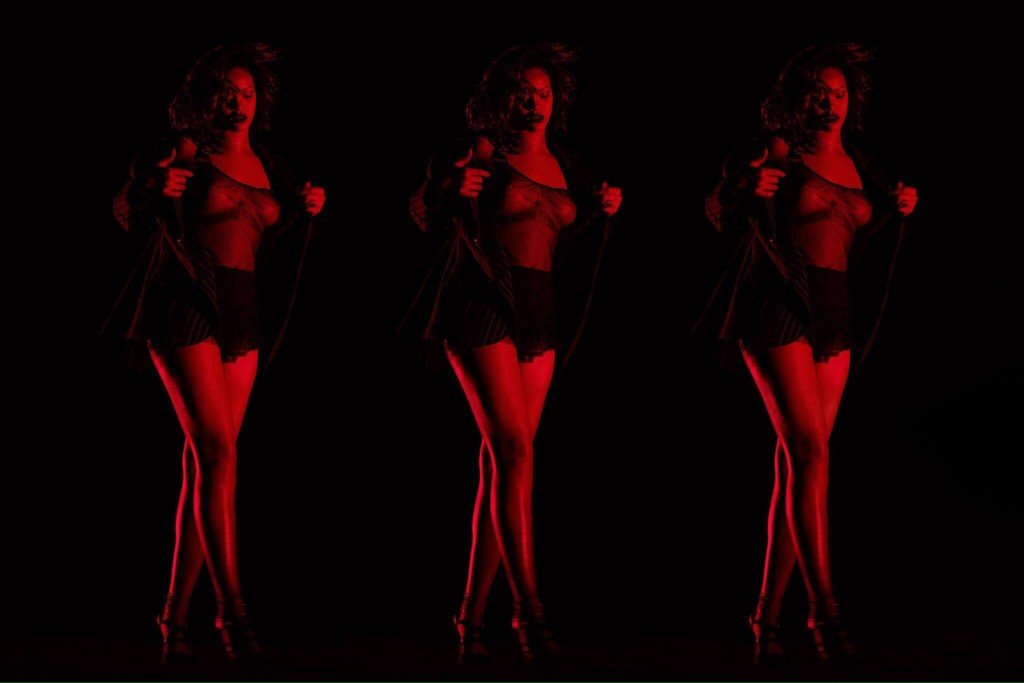 Rihanna 4