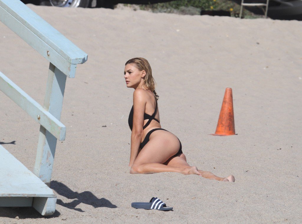 Kelly Rohrbach Sexy & Topless 14