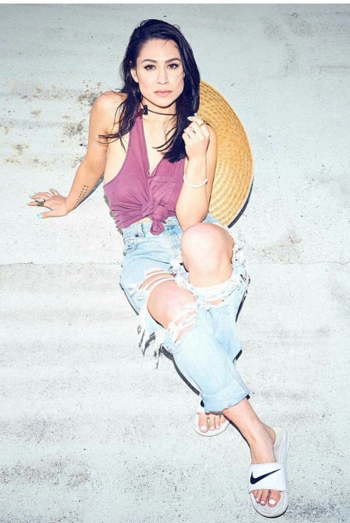 Cassie Steele Sexy 5