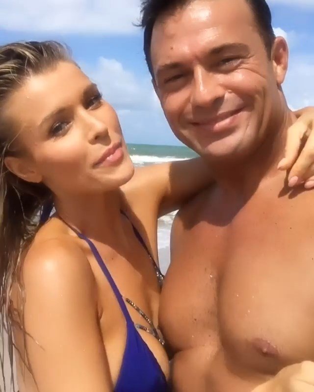Joanna Krupa Sexy 11