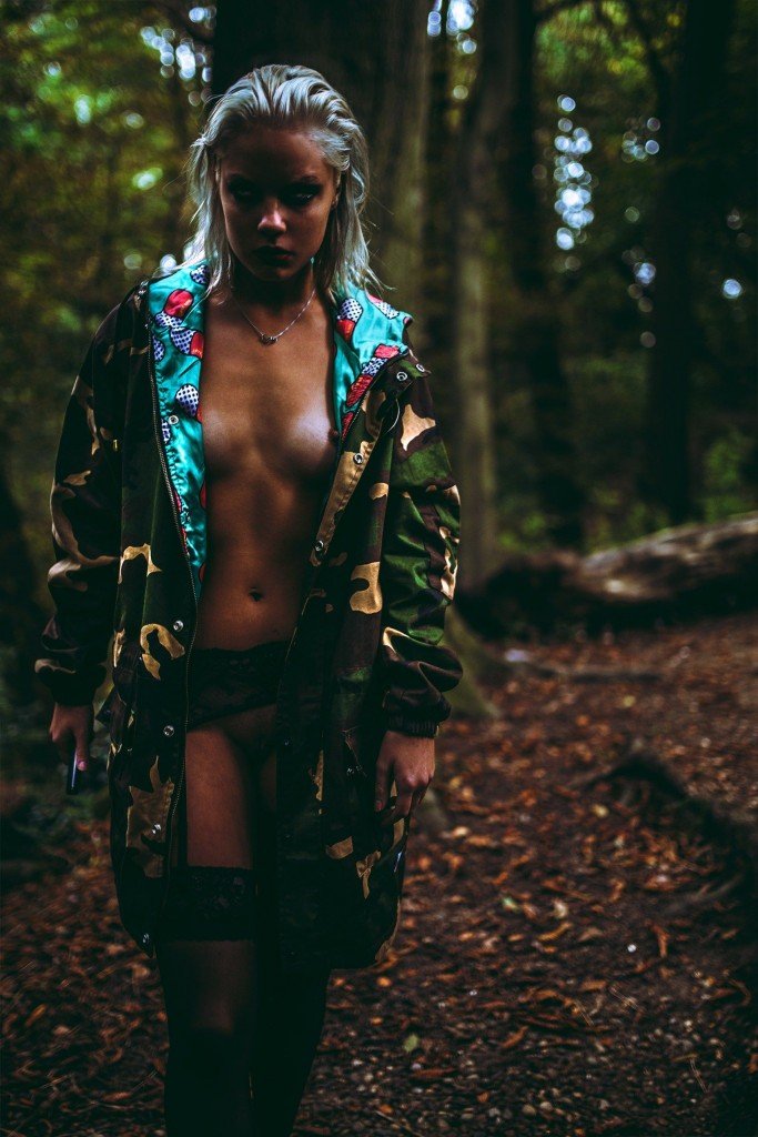 Holly Horne Topless Sexy 17