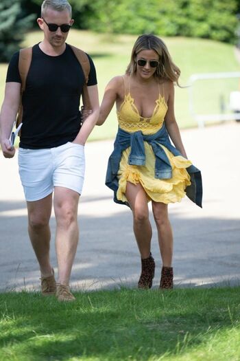 Caroline Flack / carolineflack1 / flackcaroline Nude Leaks Photo 535