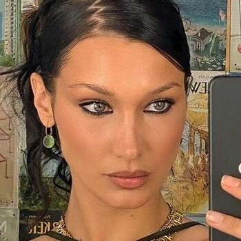 Bella Hadid