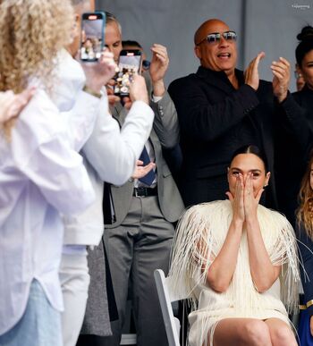 Gal Gadot / gal_gadot / https: / inked_hriss Nude Leaks OnlyFans Photo 1107